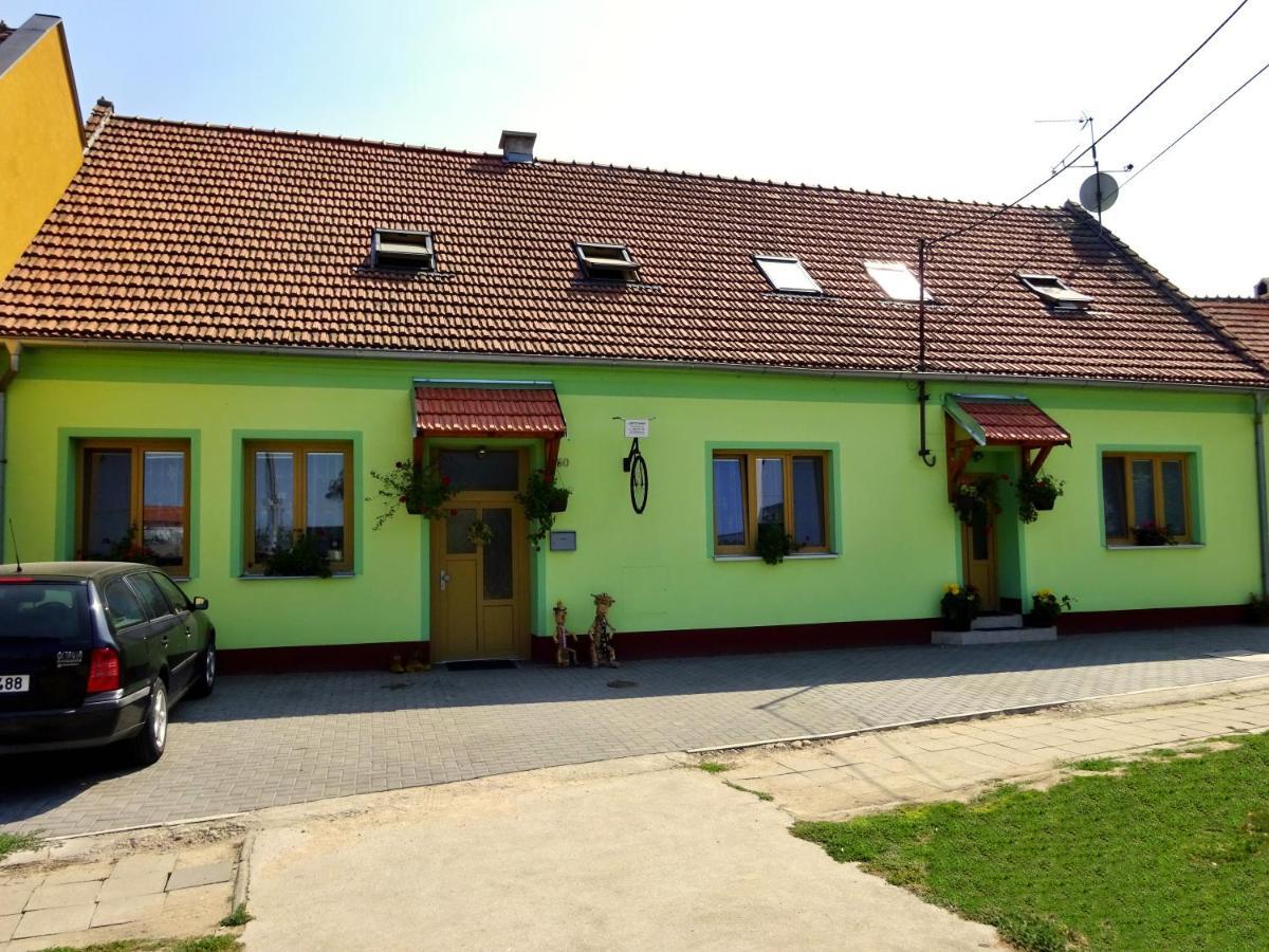 Ubytovani Dana Brentnerova Milovice  Esterno foto